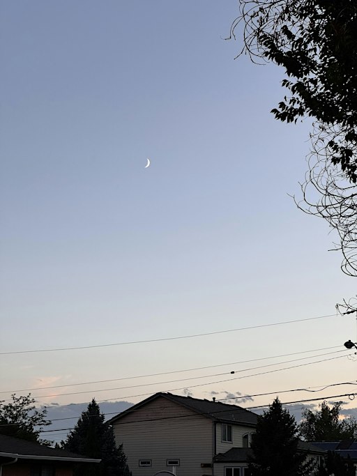 New Moon Reverie: A Libra New Moon Circle for Building Ritual that Holds