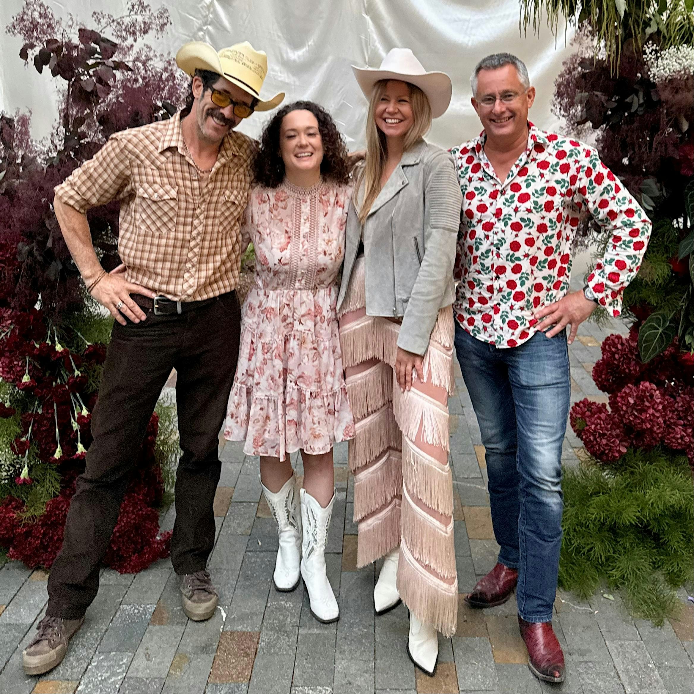 Shara Rose & The TailGators Band & Line Dancing