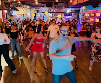 Sabor Latino! @ El Barco - Salsa/Bachata Night