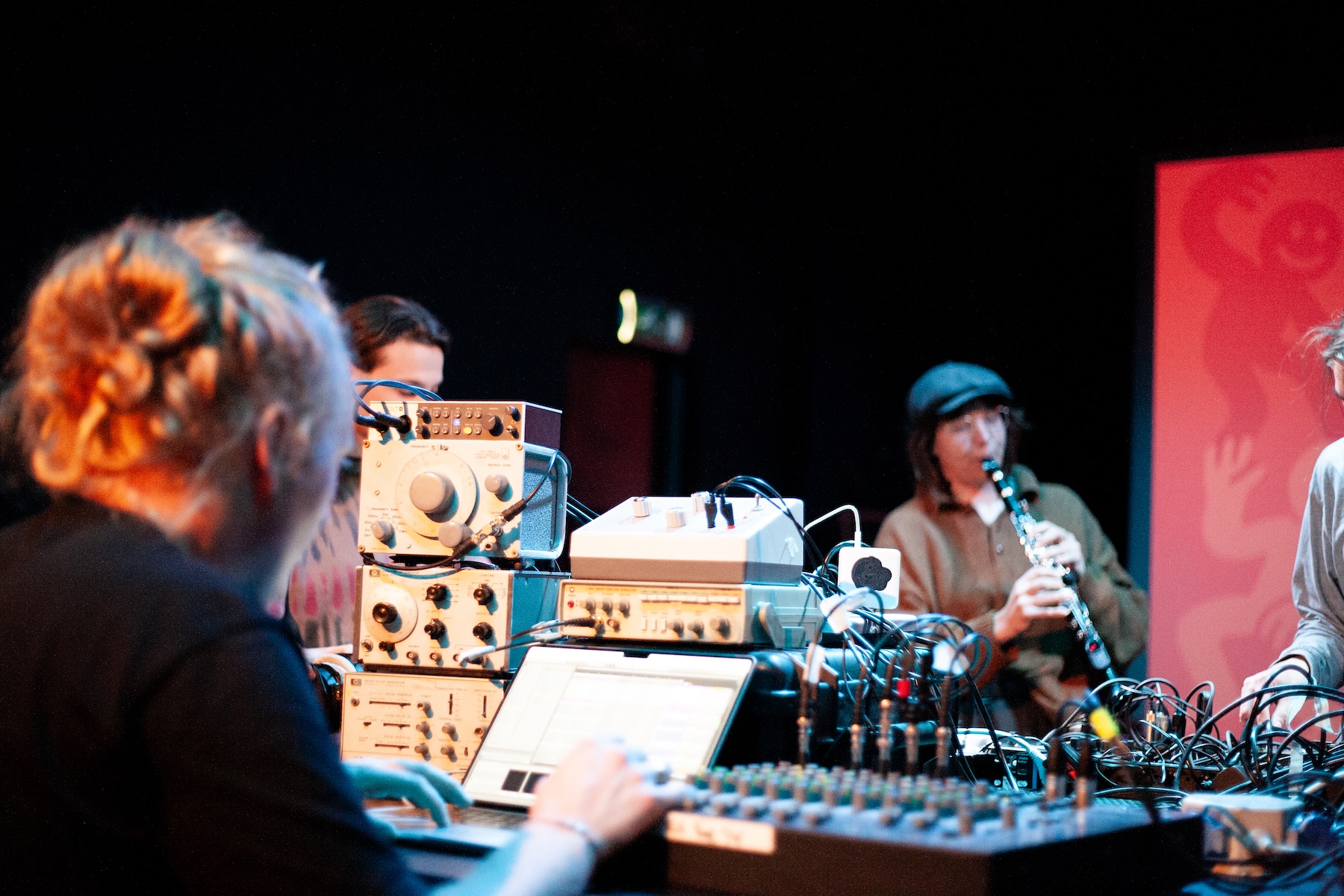 The Noodle Show - Expert Talk & Livejams