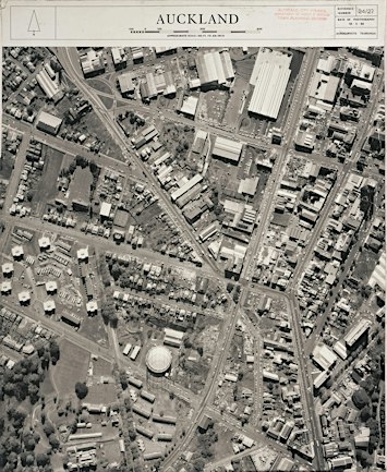 Love letters to the ‘burbs: Architects and enthusiasts pitch parts of Akl