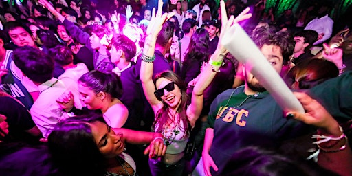 Saturday Party Pass @ cabana nightclub-No Line, No Cover + 3 Drinks!