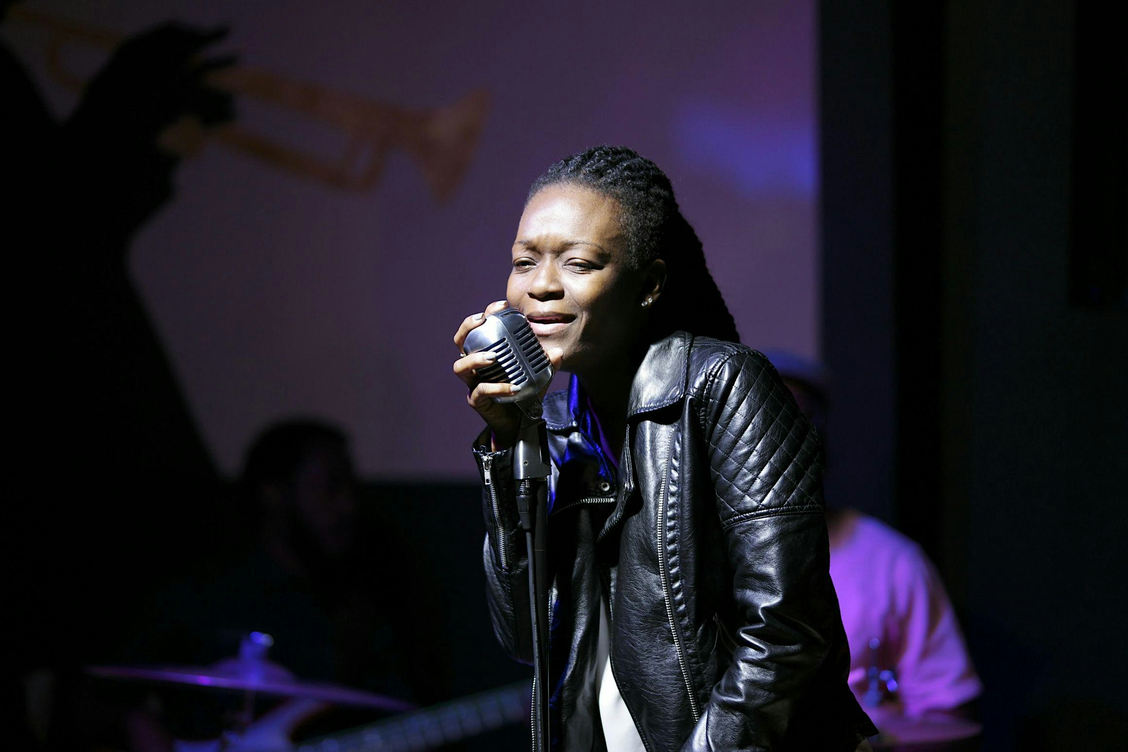 THE SESSION Live Music Open Mic Party