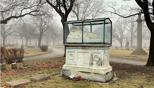 Rosehill Cemetery Tour with author Adam Selzer