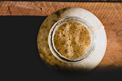 Back Dir Dein Brot! – Der Sauerteig-Grundkurs von Endorphina