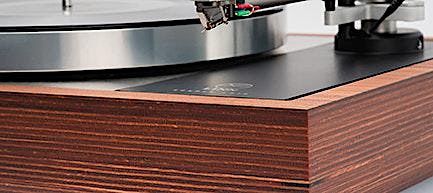 Linn LP12, die Legende spielt besser als je zuvor