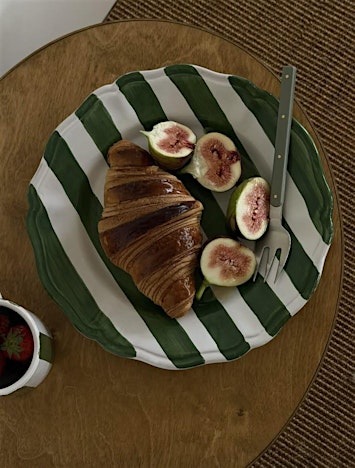 Pottery Painting at Rove Kyoto: Figs & Stripes