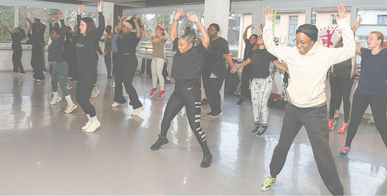 Holy Fitness & Dance EXPO 27 – Das Premium-Fitness-Event im Airport-Hangar