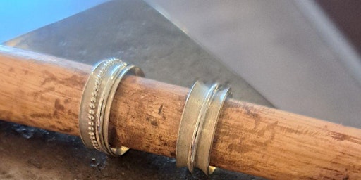 Workshop zilveren wikkel ring maken.