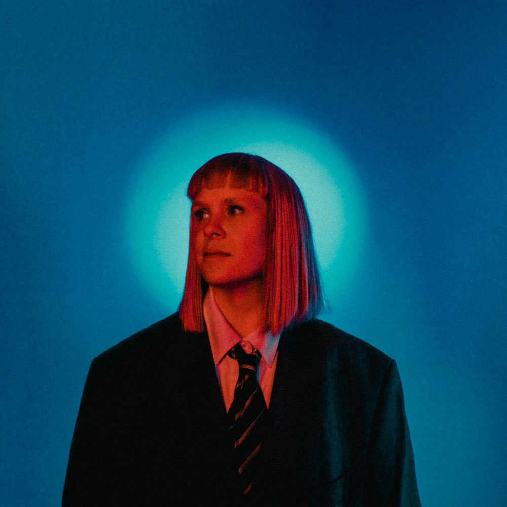 Eilis Frawley: 'Twist My Words' Live + Signing
