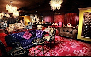 International  Networking at dada Bar  + Lounge [ Luxe Manor Hotel ]