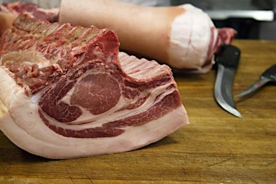 Local Berkshire Pig Butchery Demo at Savenor’s Butchery