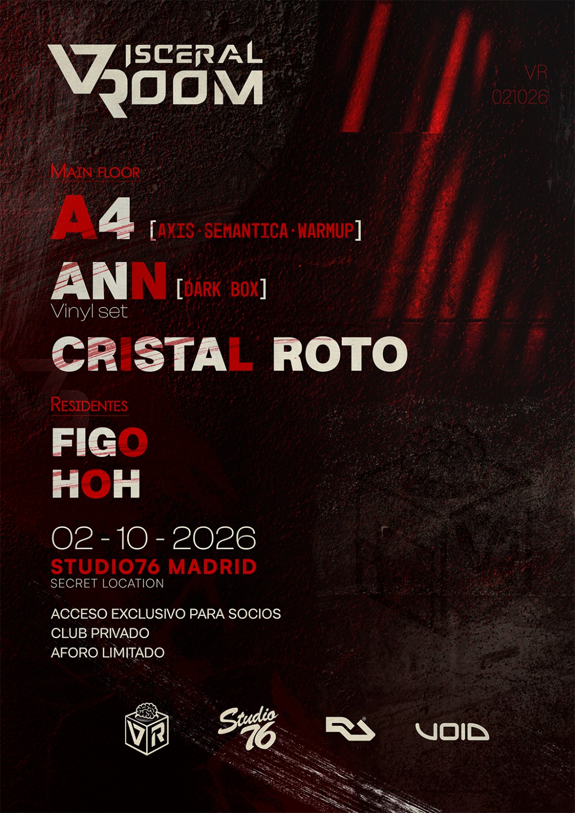 Visceral Room  A4, Ann, Cristal Roto