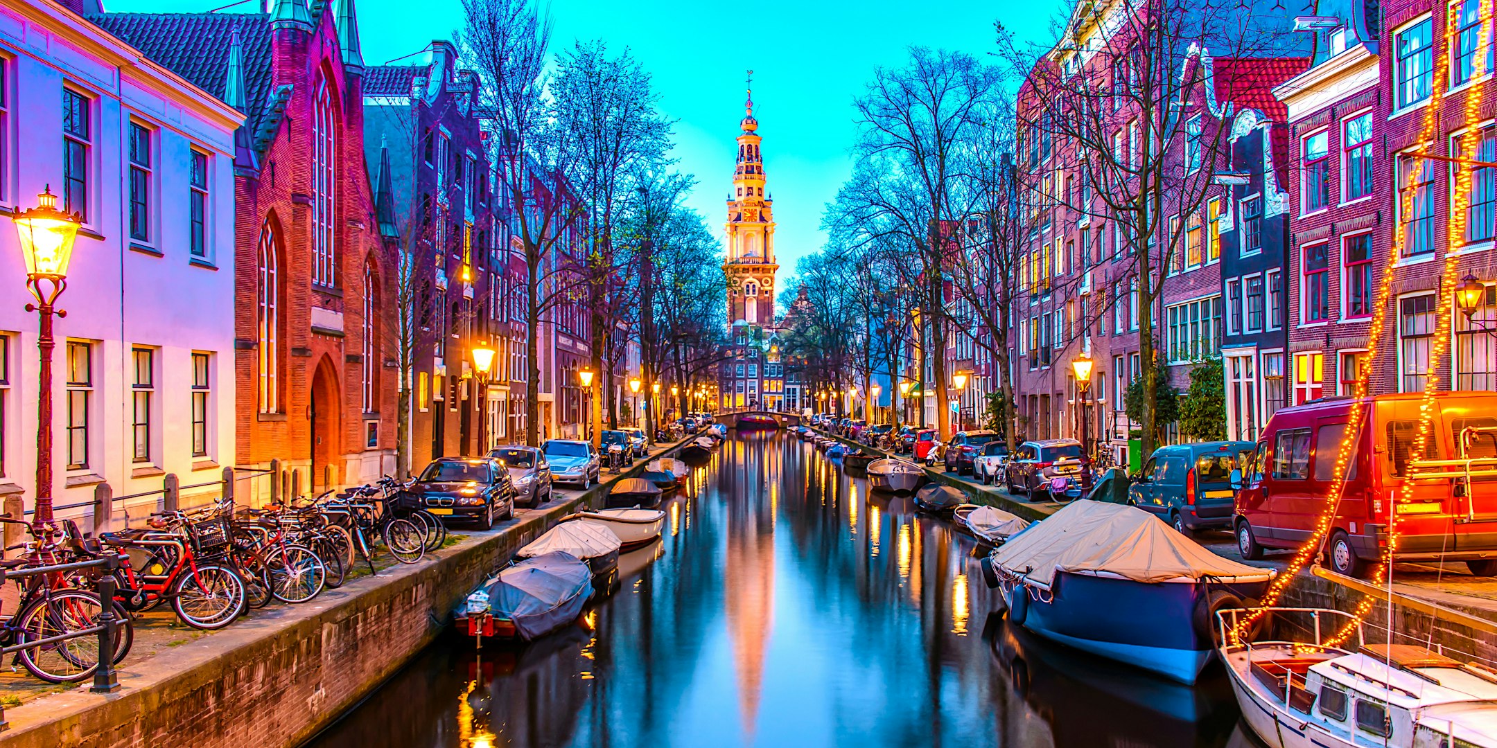 Discover Amsterdam’s secrets with a scavenger hunt by World City Trail!