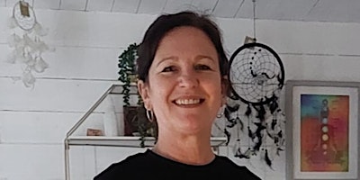 Relaxing Candlelit Sound Bath with Reiki