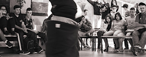 HIP HOP DANCE CLASS