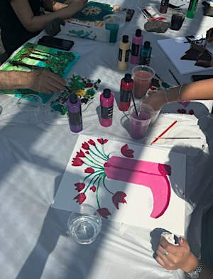 Volunteer Painting in Riverside Park