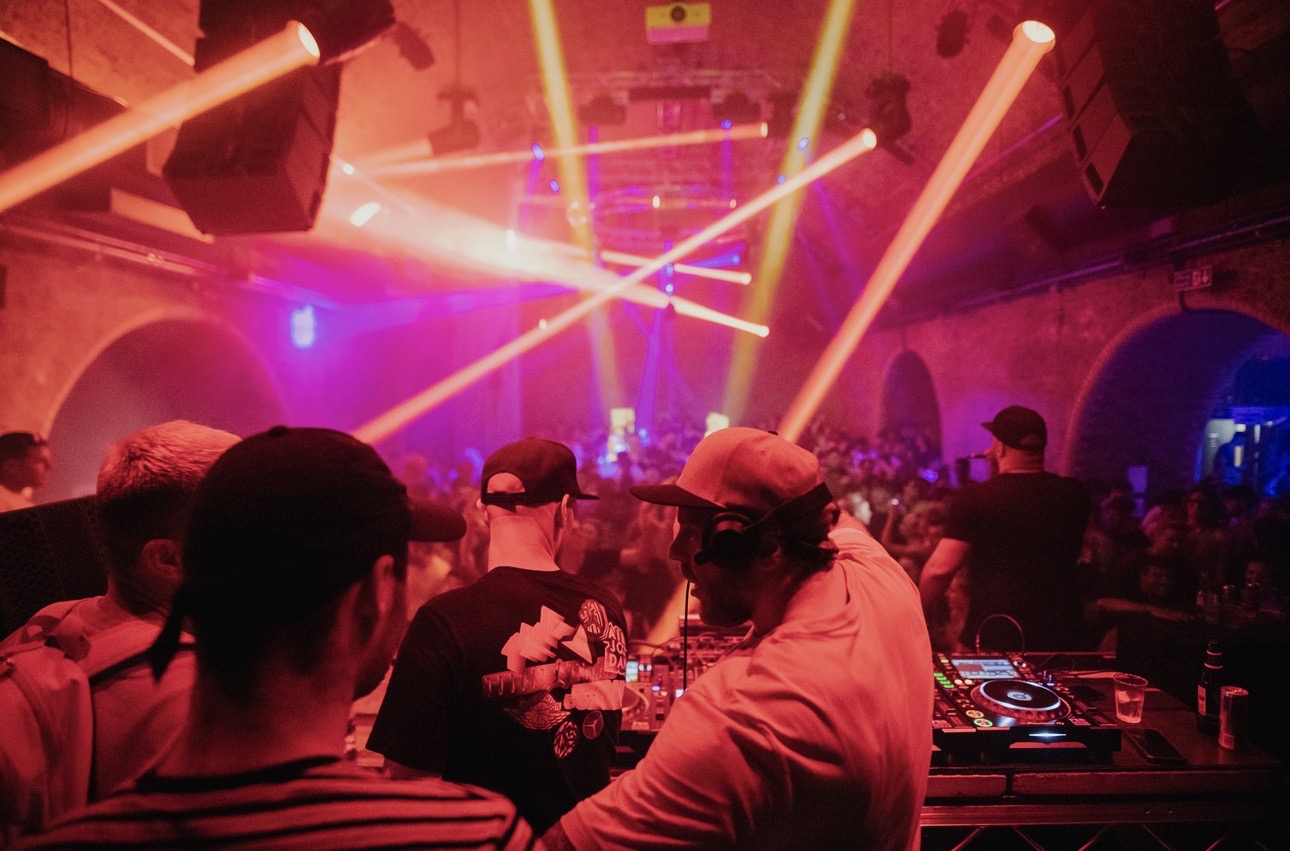 LAST FREE TICKETS: E1 WINTER 2026 – House & Disco ALL NIGHT LONG