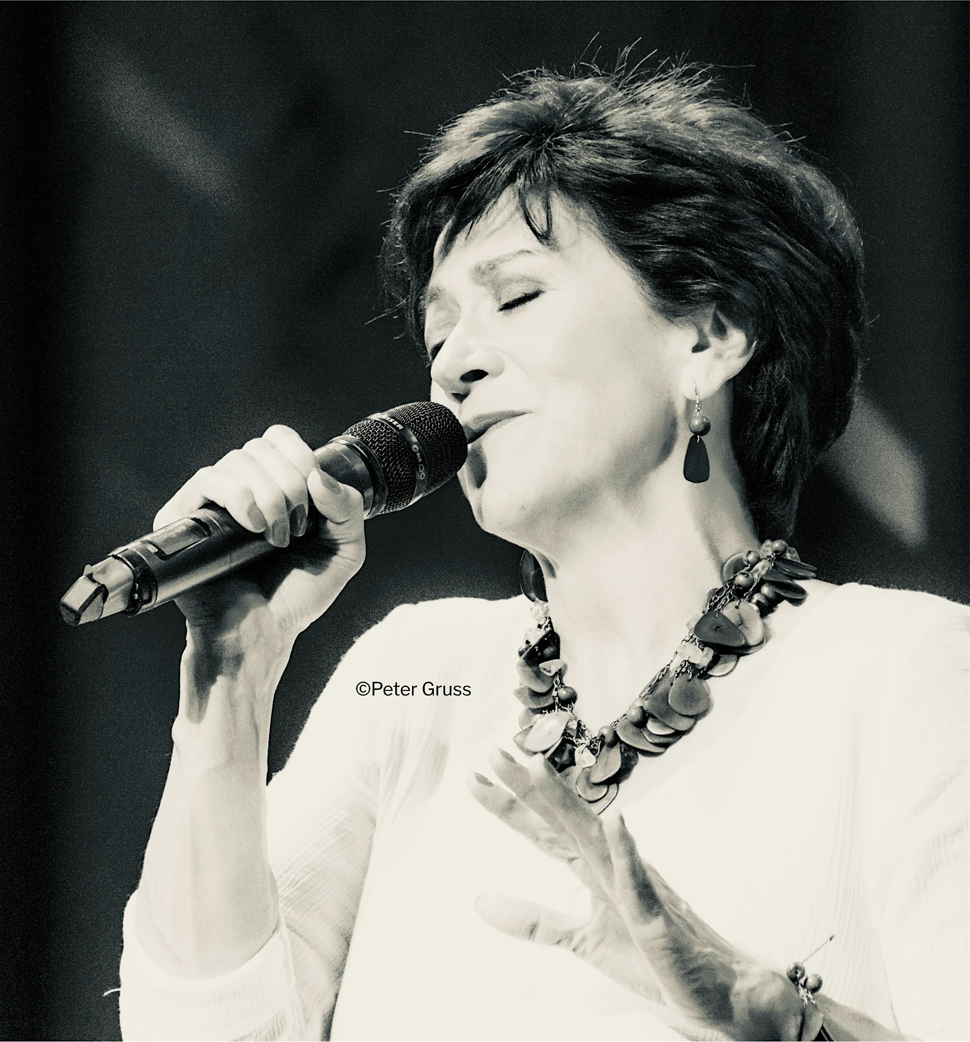 Konzert: „Noche de boleros“, mit Ximena Mariño und Consorcio Latino