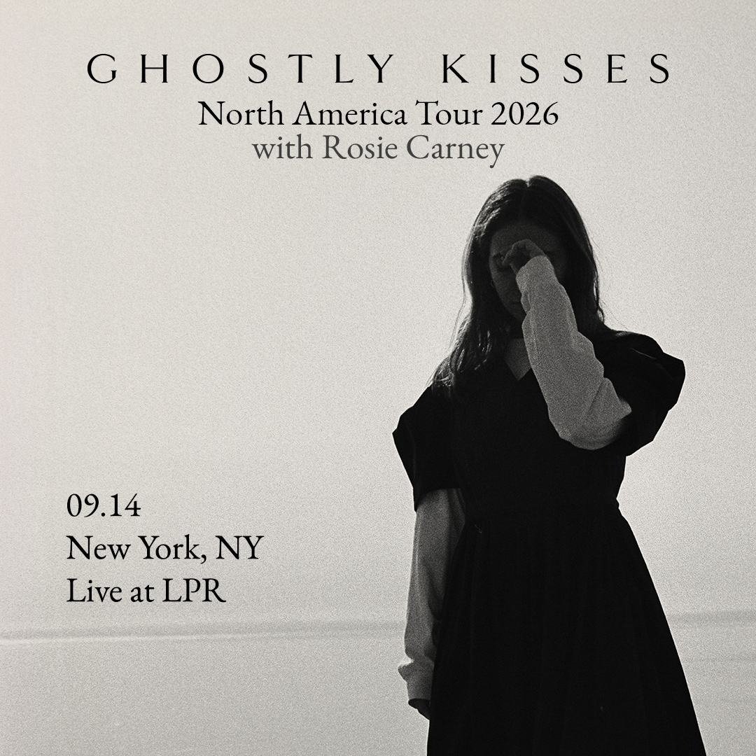 Ghostly Kisses