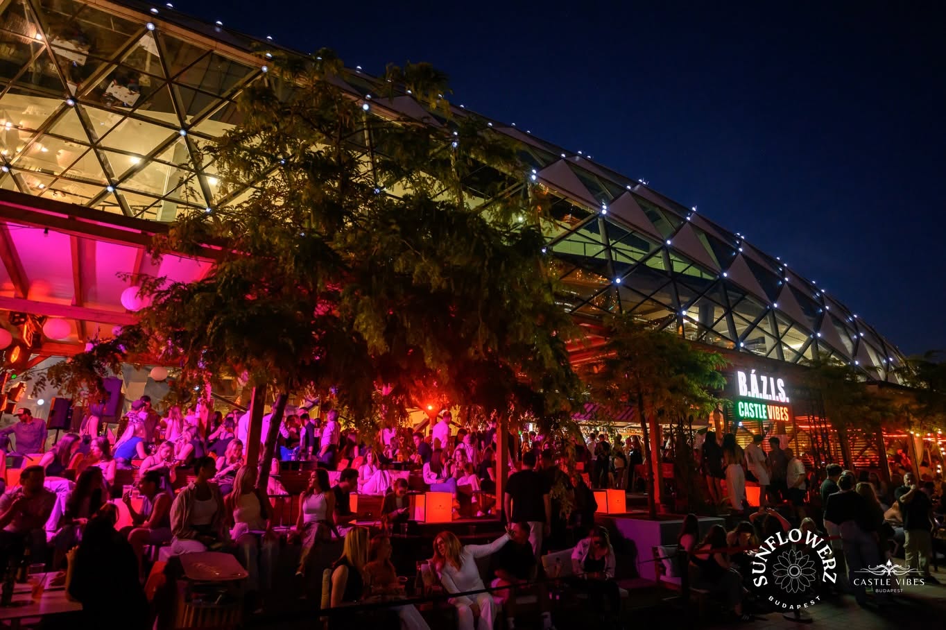 Sunflowerz Day & Night House Grooves at Danube Riverside