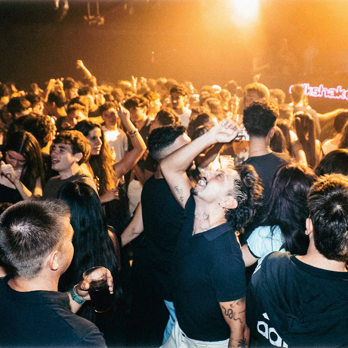 La (2) de Milkshake: Inaugurem Temporada.