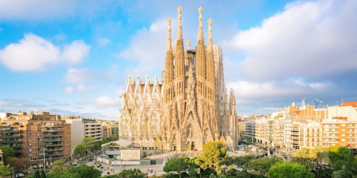 Uncover Barcelona’s hidden gems with a scavenger hunt by World City Trail!