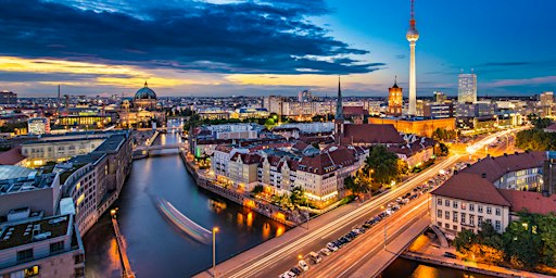 Unravel Berlin’s mysteries with our exciting outdoor escape game!