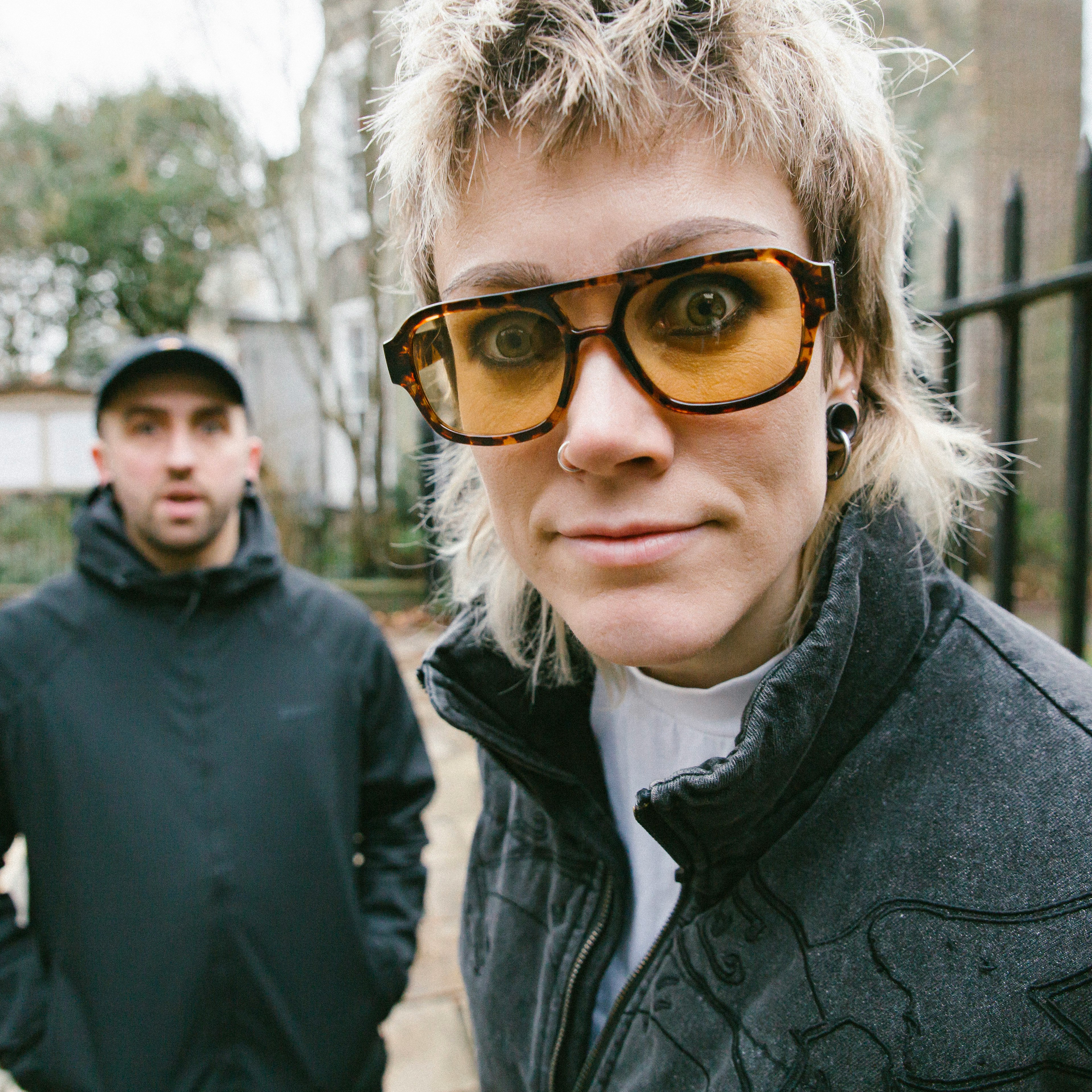 The Meffs: Live + Signing