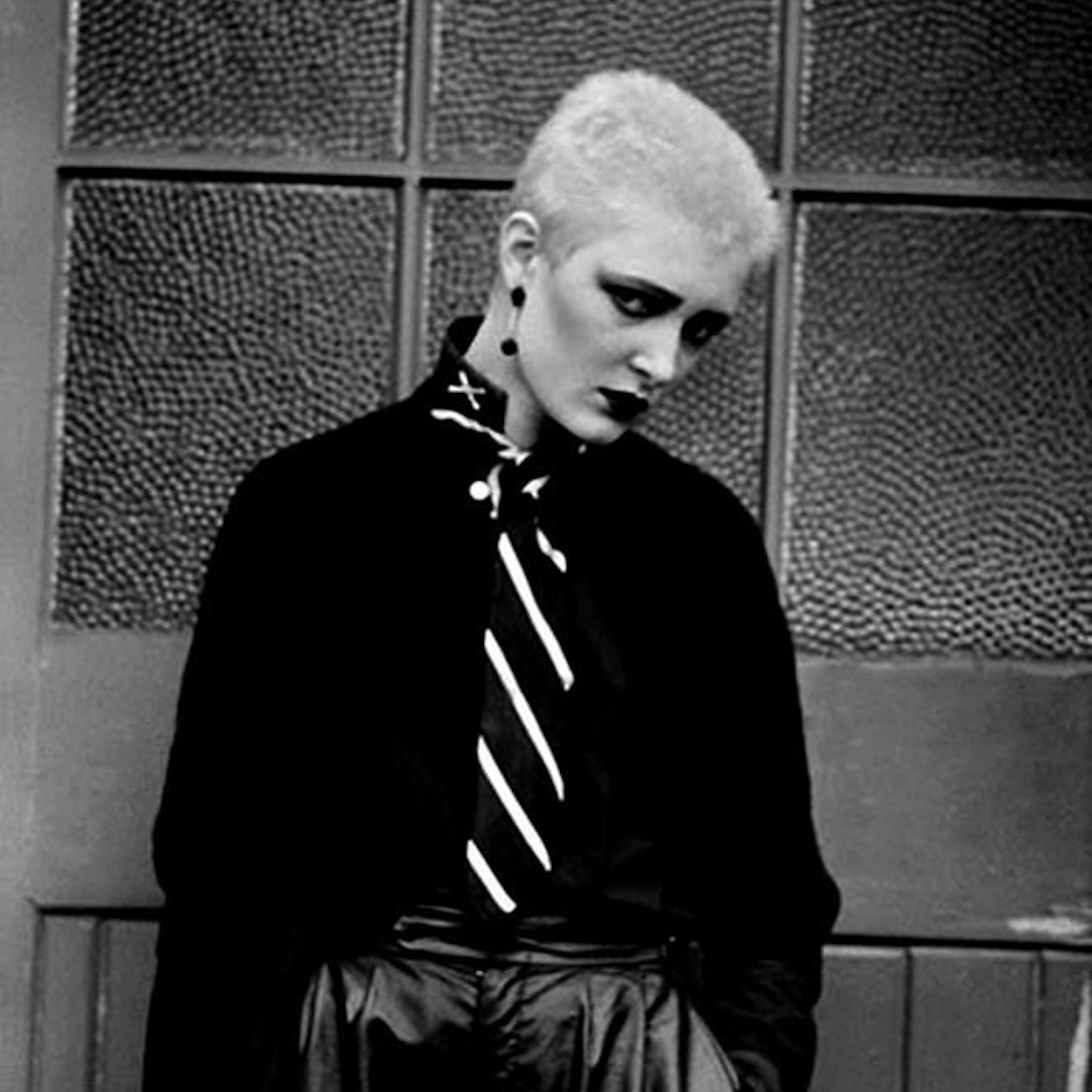 Friday I'm In Love / New Wave Party