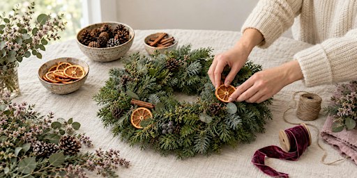 Taller de Coronas Navideñas  - Christmas Wreath Workshop