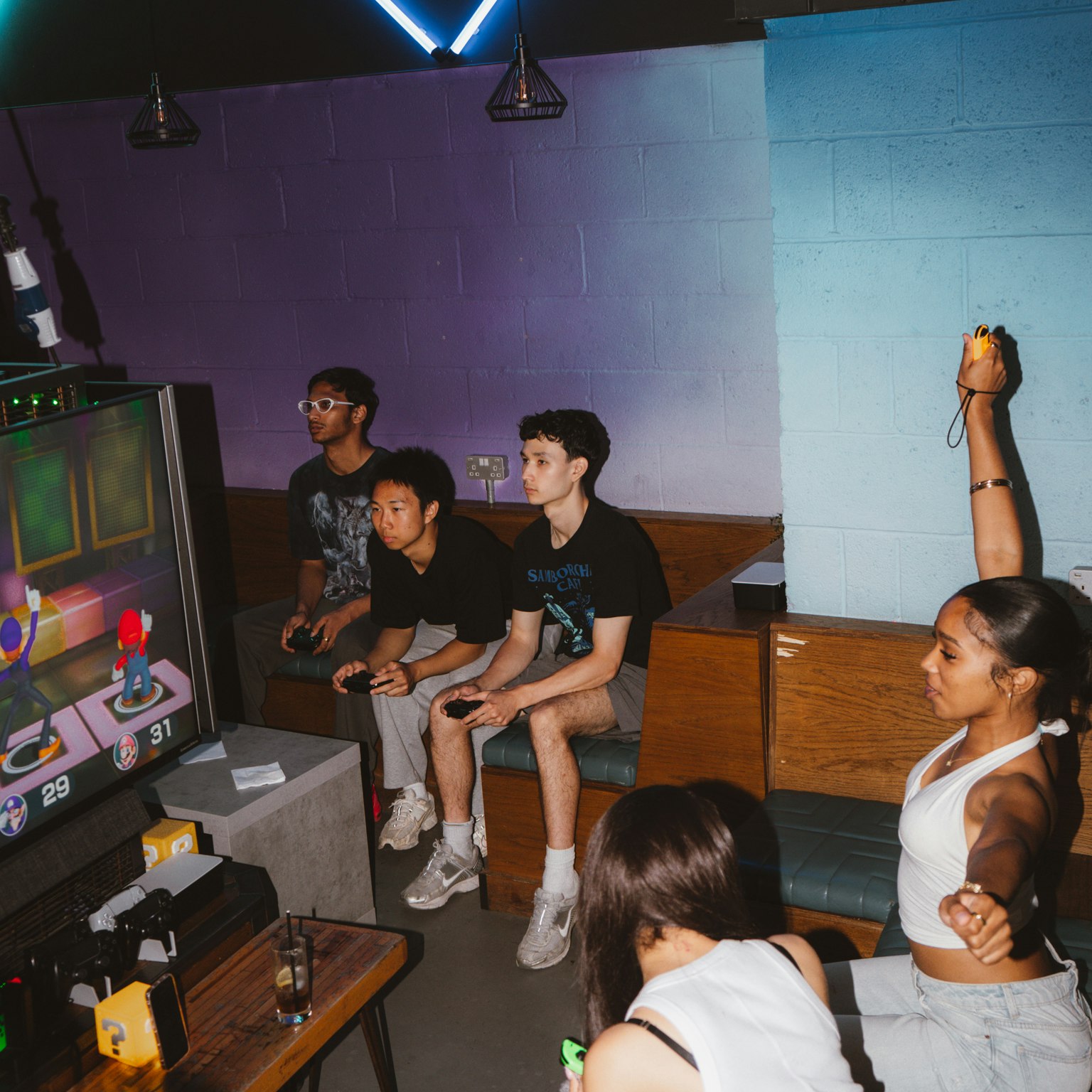 The FREE Friday Night Social