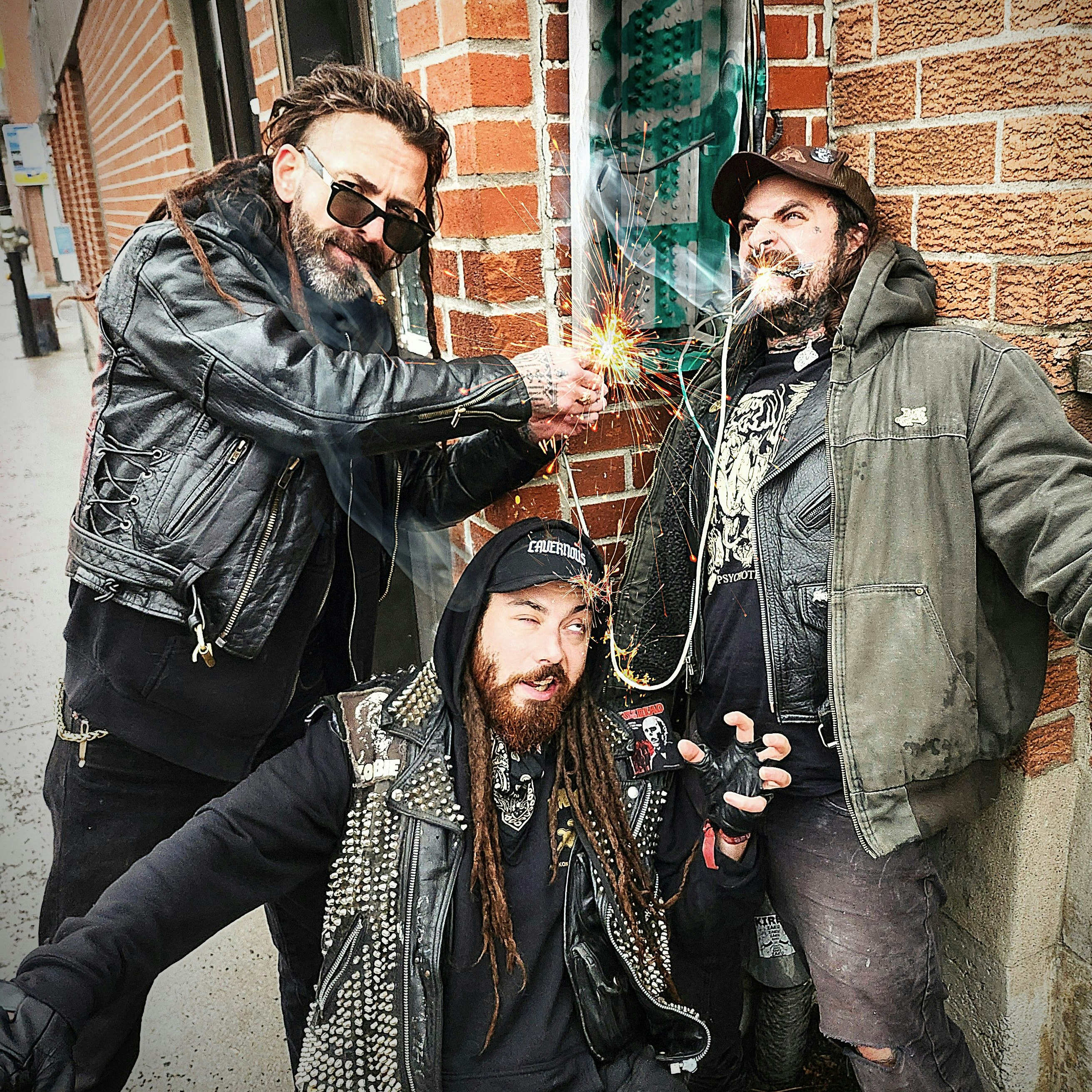 DOPETHRONE with FISTER and MARS