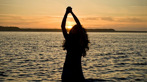 GROUNDING GONGS + TIBETAN BOWLS + FLUTE: ROOT CHAKRA