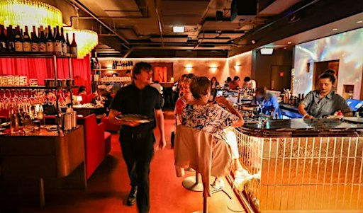 Wednesday Foodie Walk Frenchie Flavours & Melbourne After Dark Easy 3km