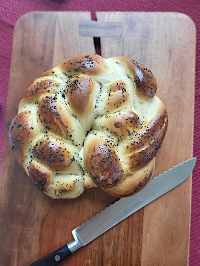 Annie's Signature Sweets SOFT PRETZELS & CHEESE FROM SCRATCH Baking Class