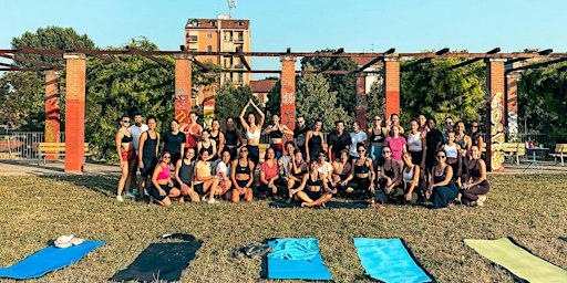 Yoga Session - Una Sagra Qualunque