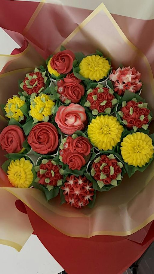 Cupcakes and Cocktails