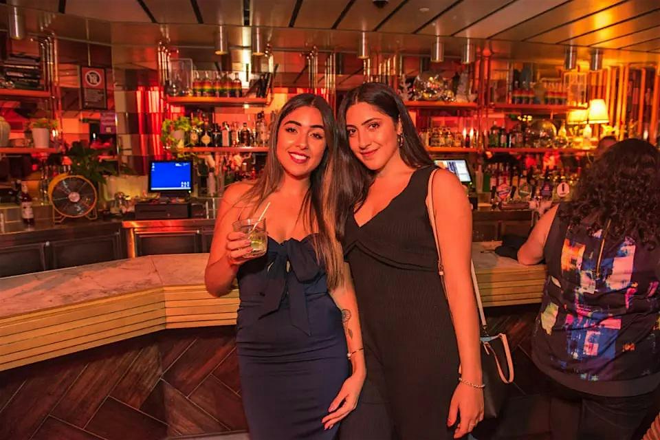 40+ TGIF Rooftop Speed Dating in Wynwood | Cityswoon | Ages 40-55
