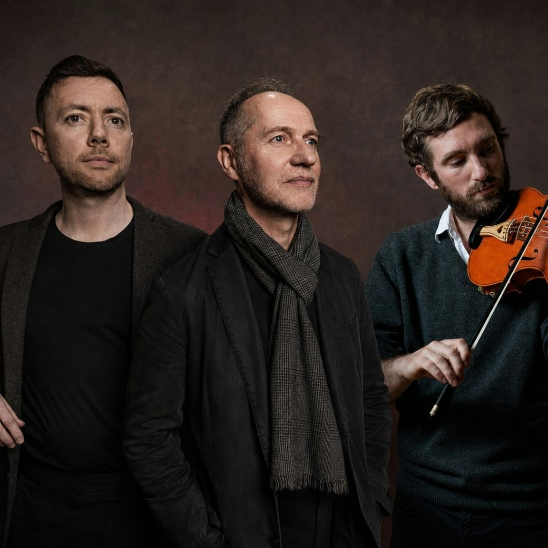 IarlaÓLionáird CaoimhínÓRaghallaigh CormacMcCarthy