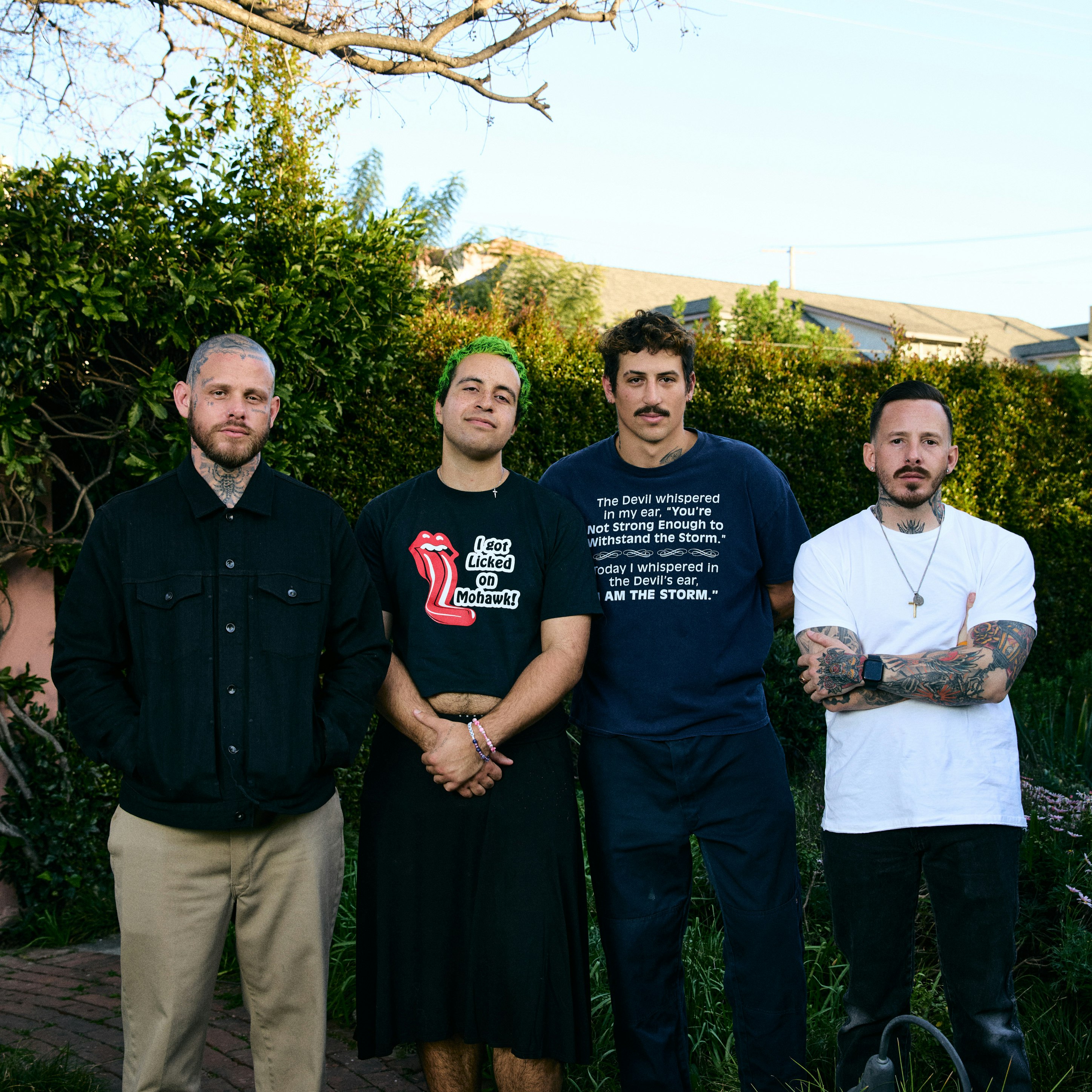 Evening Elephants – Follow The Itch Tour