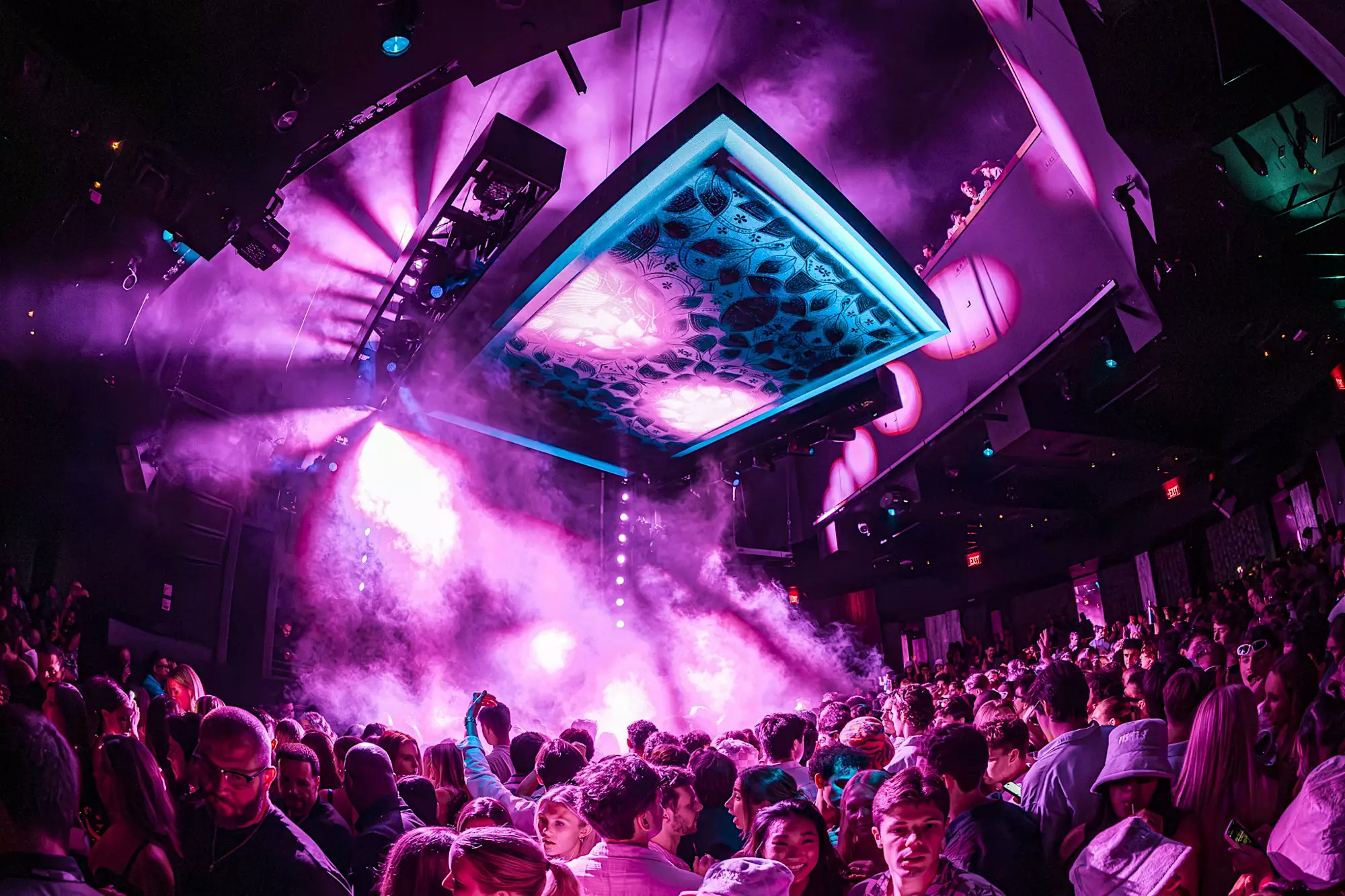 MONDAYS EDM/HIPHOP PARTY @ The Cosmopolitan
