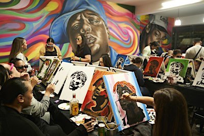 Paint & Sip Session – Creative Night Out in Melbourne