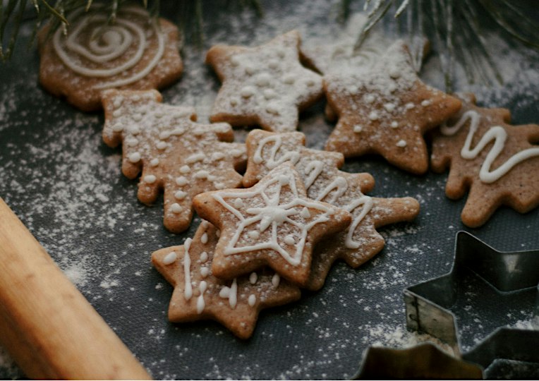 Plätzchen-Klassiker backen lernen – Weihnachtsbäckerei Backkurs