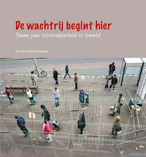 Lezing: De wachtrij begint hier – terugkijken op de coronacrisis