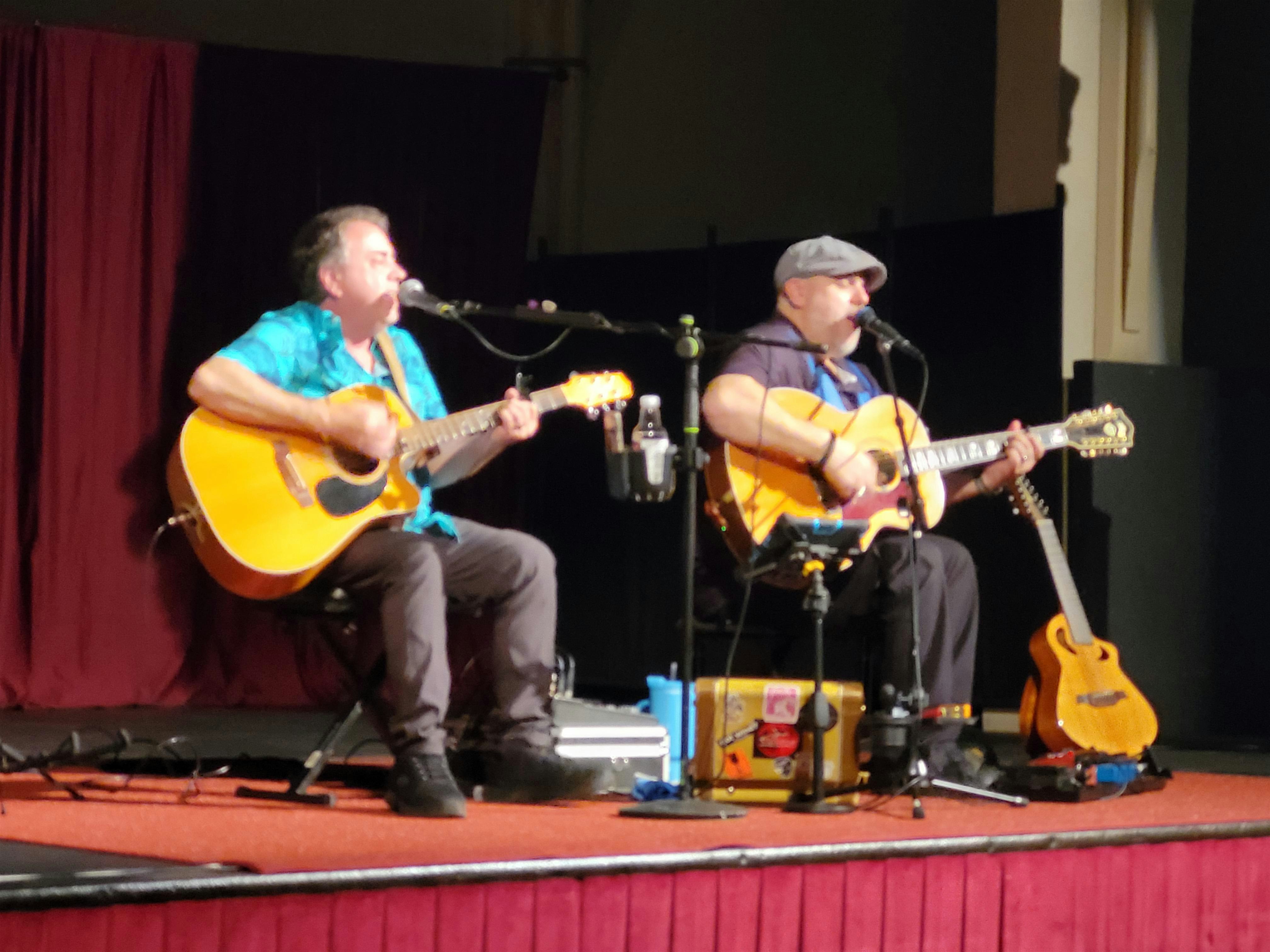 Creque Alley - American Folk Music