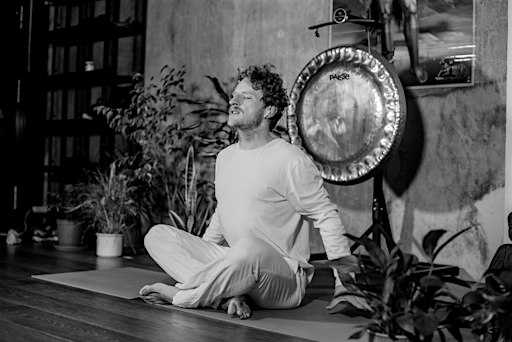 Lucid Breathing - The Art of Breathwork @Futura House w//Christian Rippel