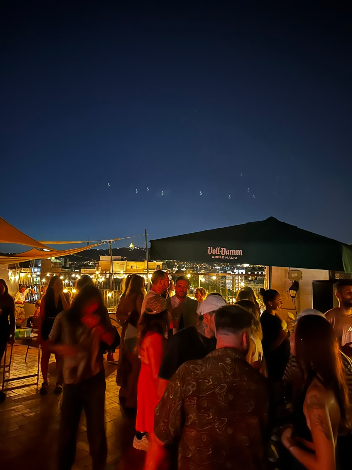 DUSKGROOVE pres. Secret Rooftop