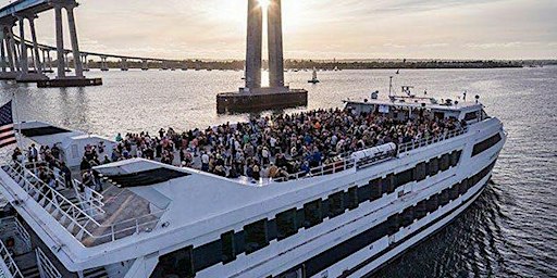THE #1 NYC BOOZE CRUISE PARTY CRUISE | Yacht Experience