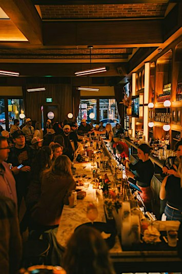 WELCOME TO LONDON  | PERUVIAN SOCIAL 26/27